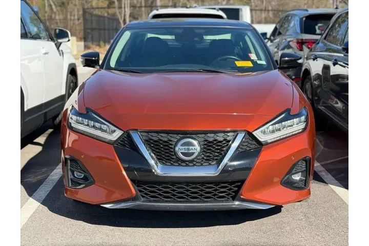 $19989 : Nissan Maxima 2019 Platinum image 3