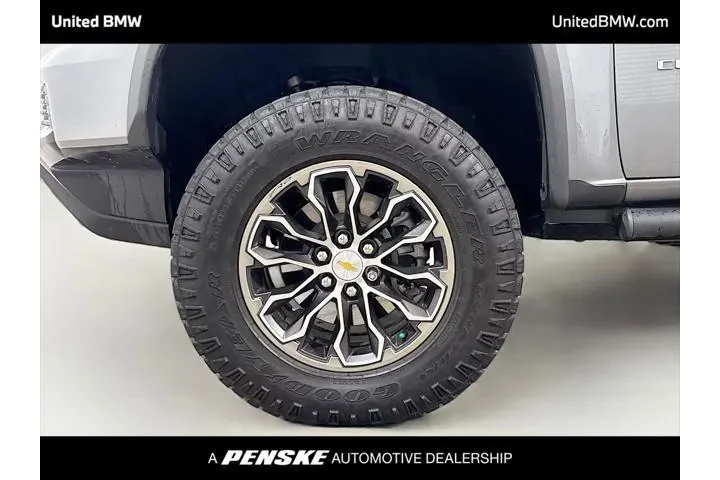 $33460 : Chevrolet Colorado 2022 4x4 image 2