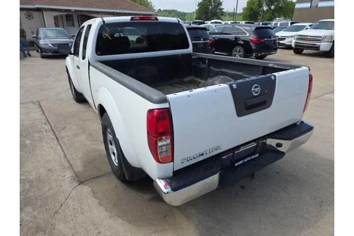 $9500 : 2020 Frontier S image 8