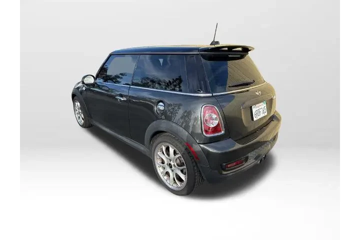 $8579 : MINI Cooper 2011 S 2dr Hatch image 4