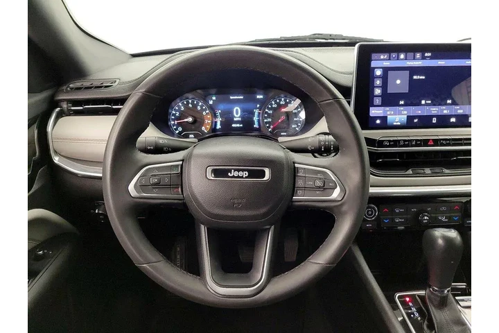 $21998 : Jeep Compass 2023 4x4 Limite image 10