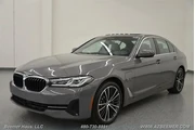 $30998 : BMW 5 Series 2022 530e 4dr S thumbnail