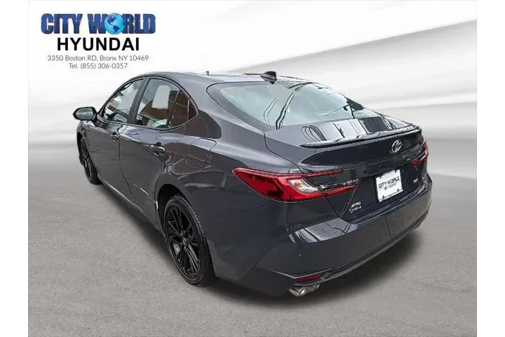 $29073 : Toyota Camry 2025 AWD LE 4dr image 3