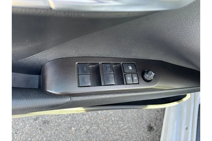 $25999 : Toyota Camry 2024 SE 4dr Sed image 10