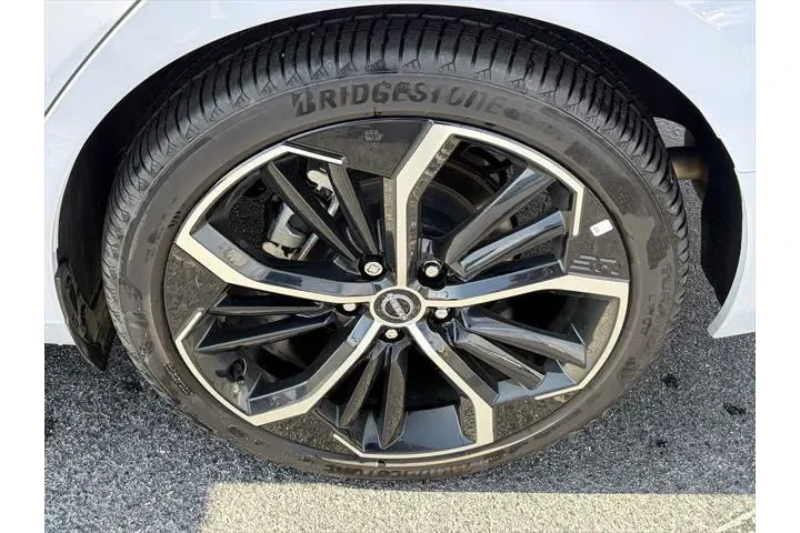 $23982 : Nissan Altima 2024 2.5 SR 4d image 9