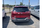 2015 Cherokee Altitude thumbnail