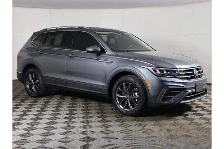 $20223 : Volkswagen Tiguan 2022 SE 4d image 2