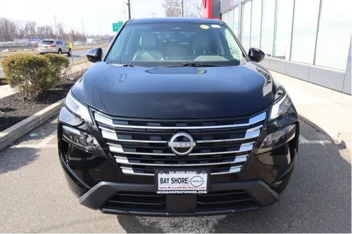 $23762 : Nissan Rogue 2025 AWD SV 4dr image 5