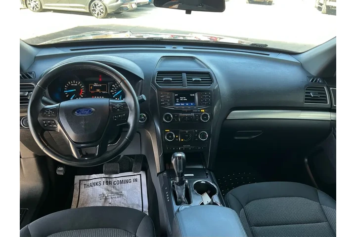 2019 Explorer XLT 4WD image 9