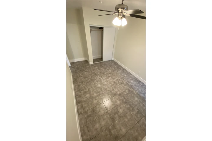 $1600 : 1 Recámara y 1 Baño en Renta image 10