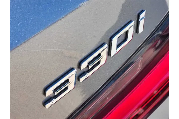 $39991 : BMW 3 Series 2024 330i 4dr S image 8