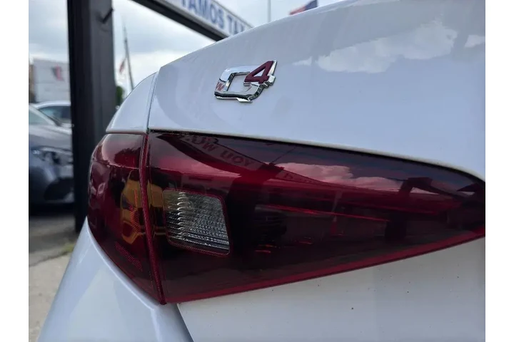 $25695 : Alfa Romeo Giulia 2023 AWD T image 7