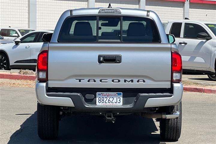 $29950 : Tacoma SR image 6