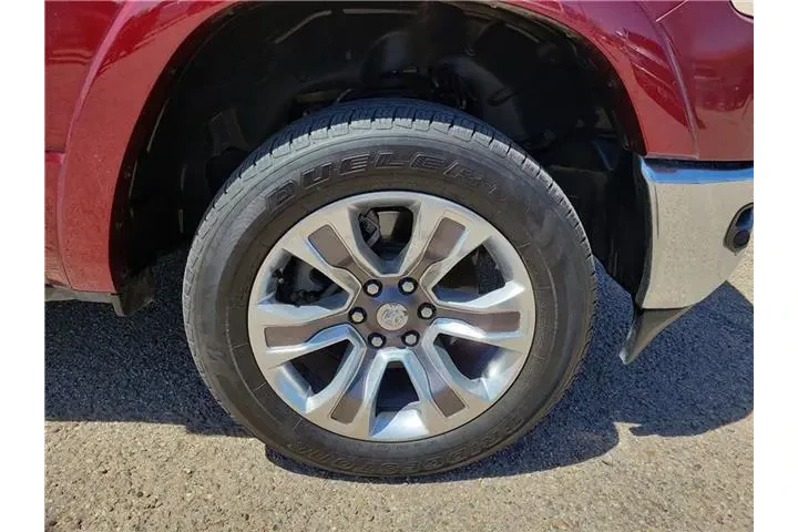 $34950 : Ram 1500 2019 4x4 Laramie Lo image 7