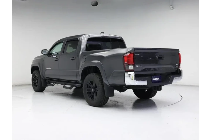 $34998 : Toyota Tacoma 2020 4x4 SR5 V image 2