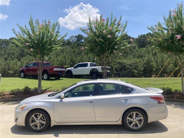 $7132 : 2013 Altima 2.5 SL image 4