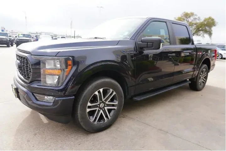 $34988 : Ford F-150 2023 4x2 XL 4dr S image 3