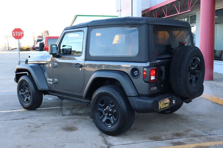 $21988 : 2019 Wrangler Sport 4x4 image 6