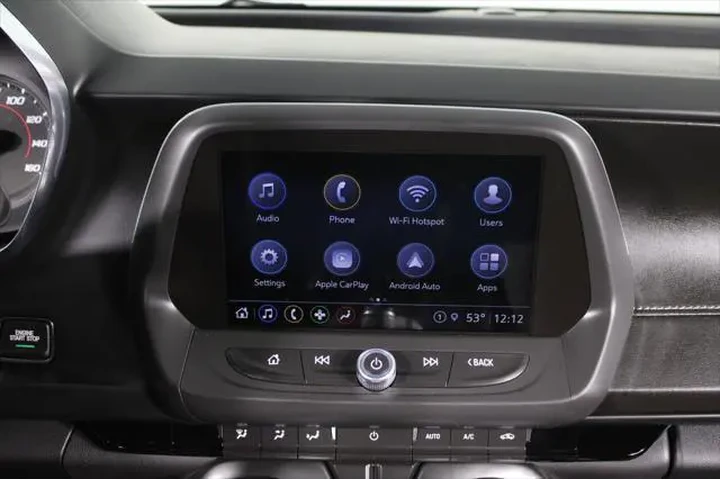 $26533 : Chevrolet Camaro 2021 LT1 2d image 6