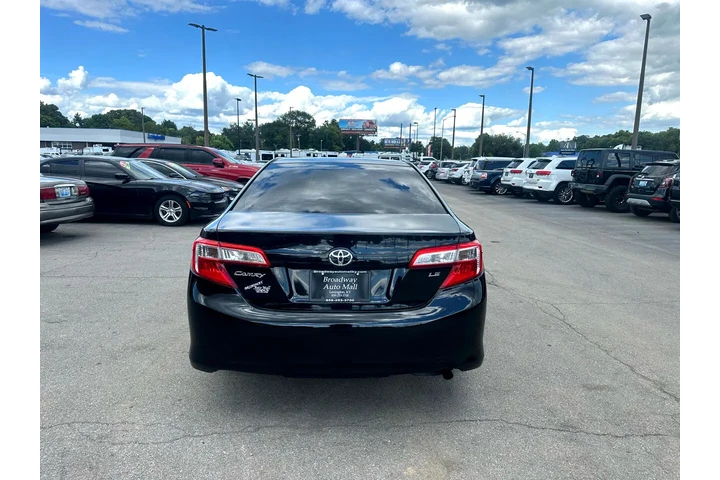 $6980 : 2012 Camry 4dr Sdn I4 Auto SE image 3