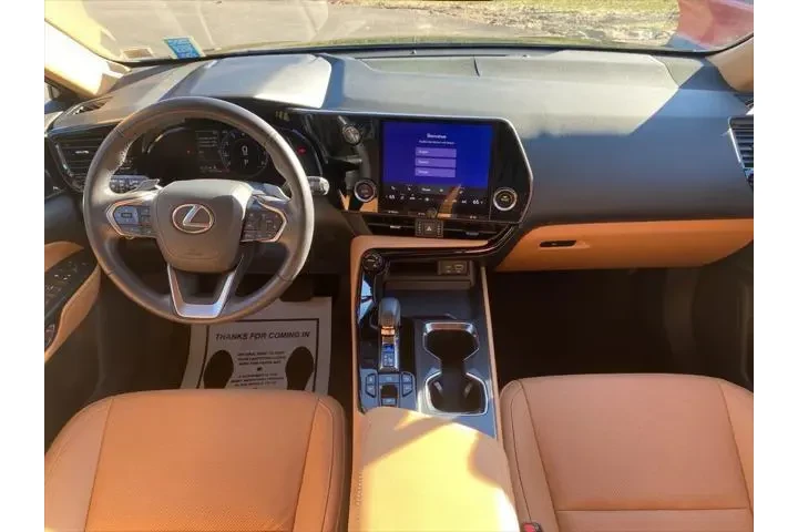 $39053 : Lexus NX 350 2024 AWD 4dr Cr image 7