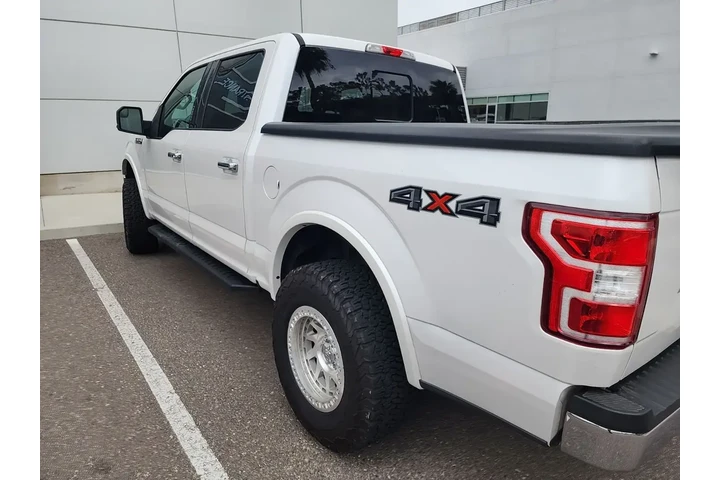 $24900 : Ford F-150 2018 4x4 Lariat 4 image 9