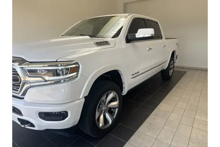 $33999 : Ram 1500 2021 4x4 Limited 4d image 2