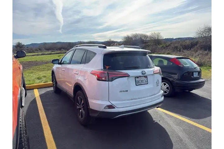 $18995 : Toyota RAV4 2018 XLE 4dr SUV image 2