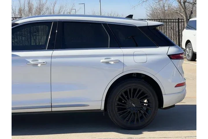 $27499 : Lincoln Corsair 2022 Reserve image 5