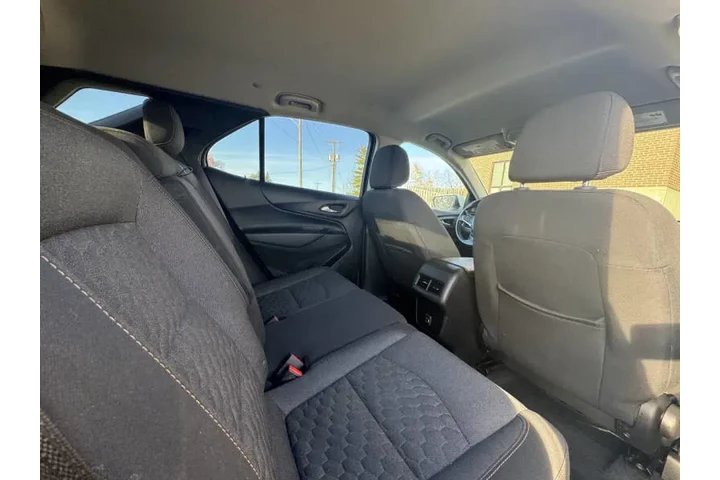 $13999 : 2020 Equinox LT image 9