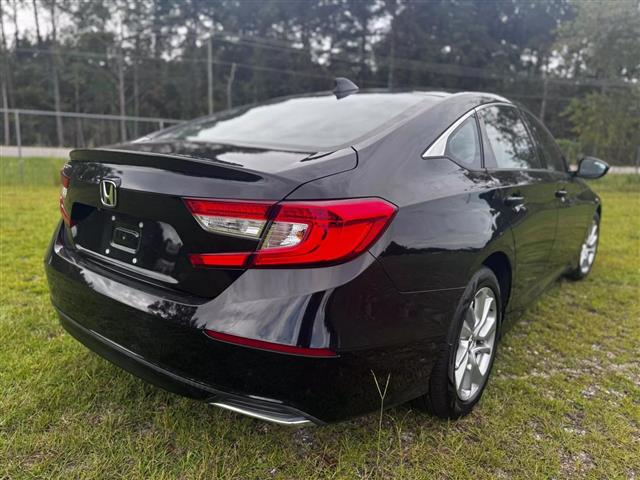 $15600 : 2018 HONDA ACCORD image 7