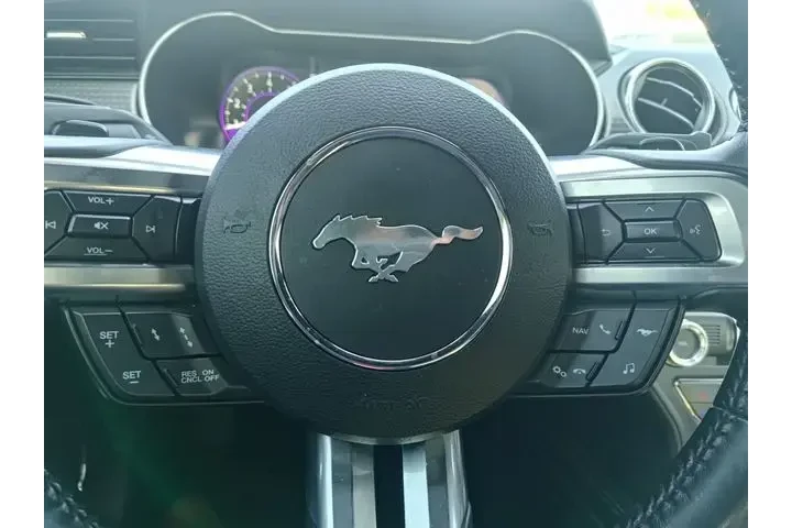 $36850 : Ford Mustang 2020 GT 2dr Fas image 9