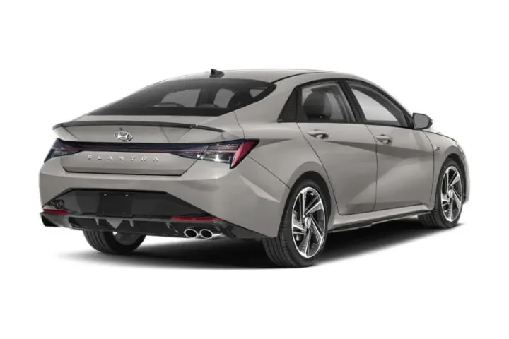 $21208 : Hyundai ELANTRA 2021 N Line image 3
