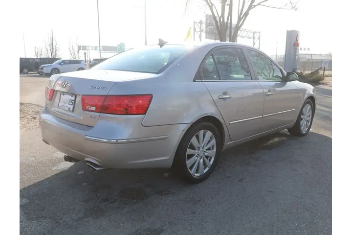 $4977 : Hyundai SONATA 2009 Limited image 8