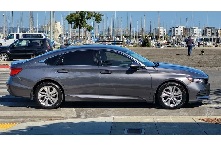 $16988 : 2018 Accord Sedan LX 1.5T image 5