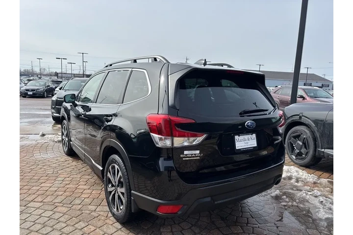 $28999 : 2023 Forester Limited image 7