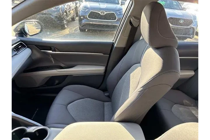 $23913 : Toyota Camry 2024 LE 4dr Sed image 8