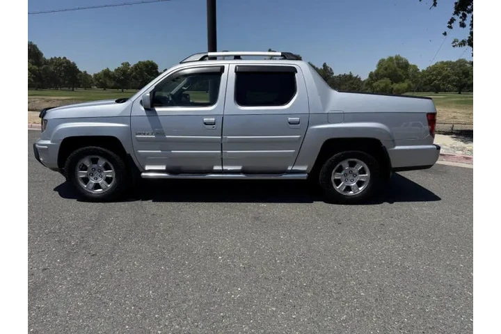 $11995 : 2009 Ridgeline RTS image 4
