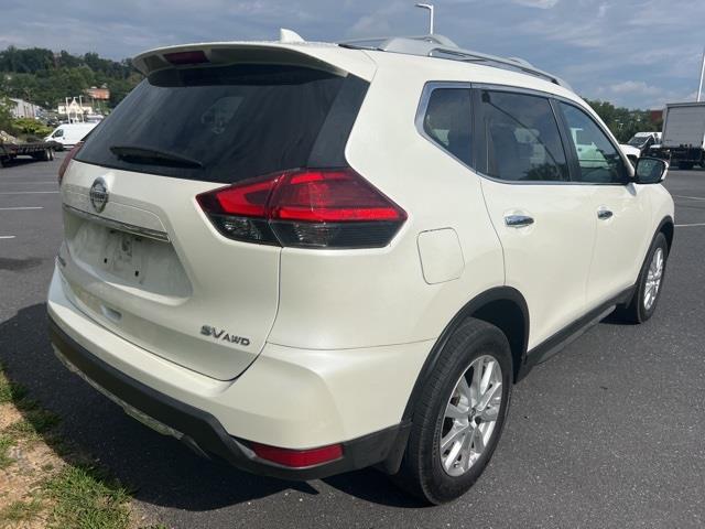 $16998 : PRE-OWNED 2017 NISSAN ROGUE SV image 8