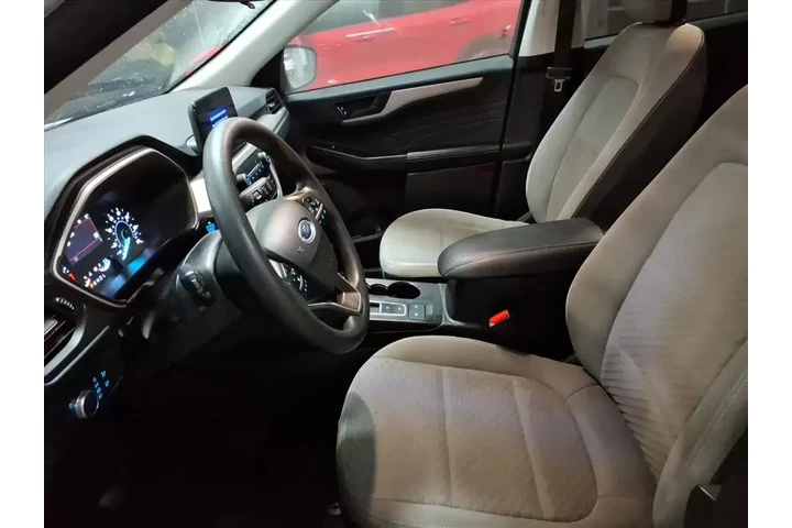 $22925 : Ford Escape 2022 SE 4dr SUV image 10