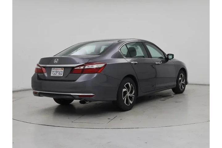 $17998 : Honda Accord 2016 LX 4dr Sed image 8