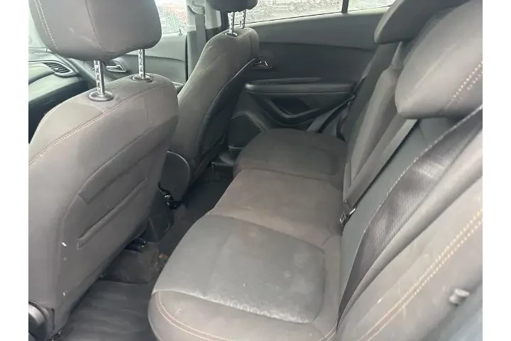 $11143 : Chevrolet Trax 2020 AWD LS 4 image 9