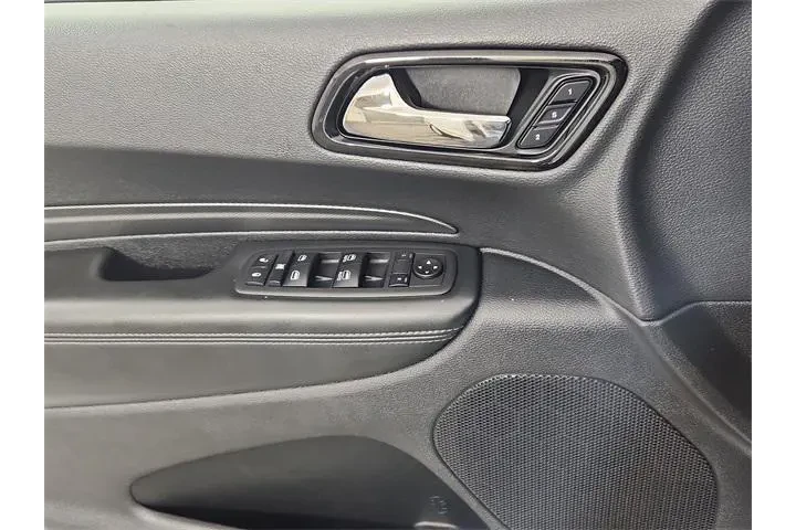 $29599 : Dodge Durango 2022 AWD GT 4d image 9