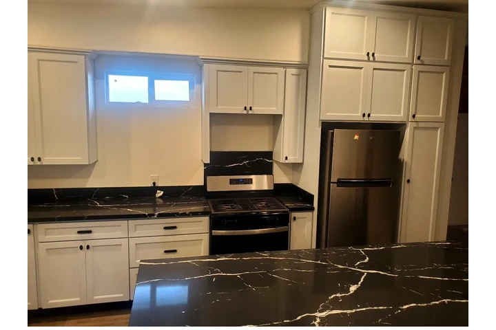 $900 : Rento cuarto en compton image 3