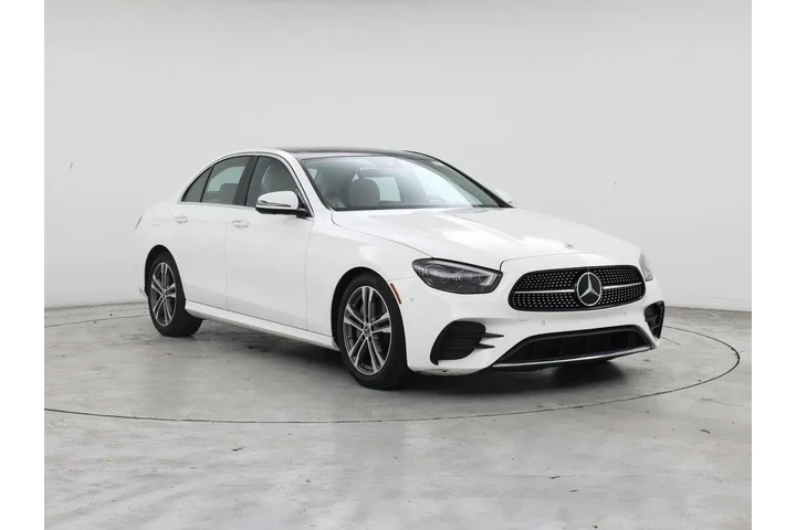 $28998 : Mercedes-Benz E-Class 2021 E image 1