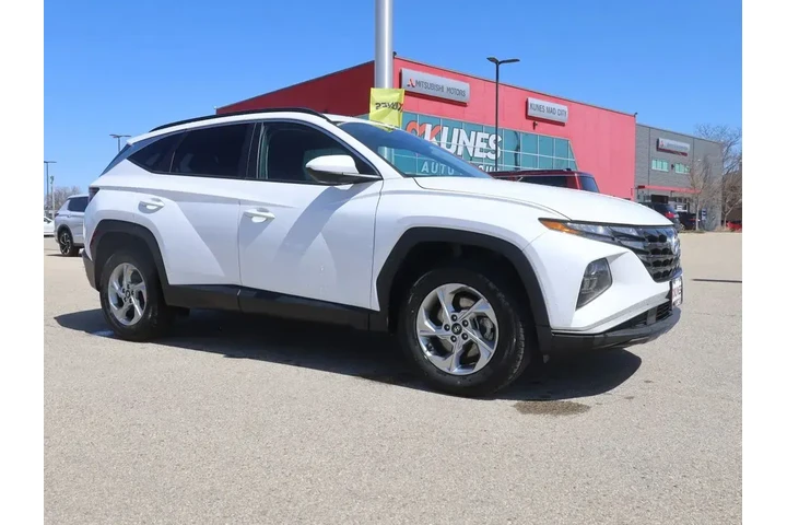 $22977 : Hyundai TUCSON 2024 AWD SEL image 2