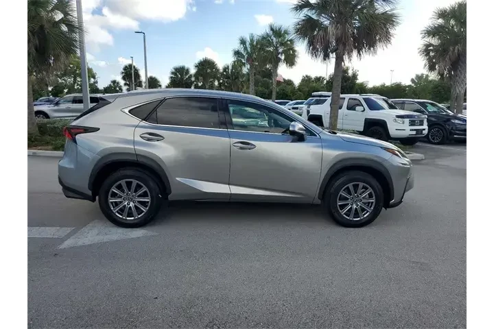 $28590 : Lexus NX 300 2021 4dr Crosso image 8