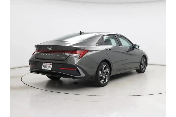$23998 : Hyundai ELANTRA Hybrid 2024 image 8