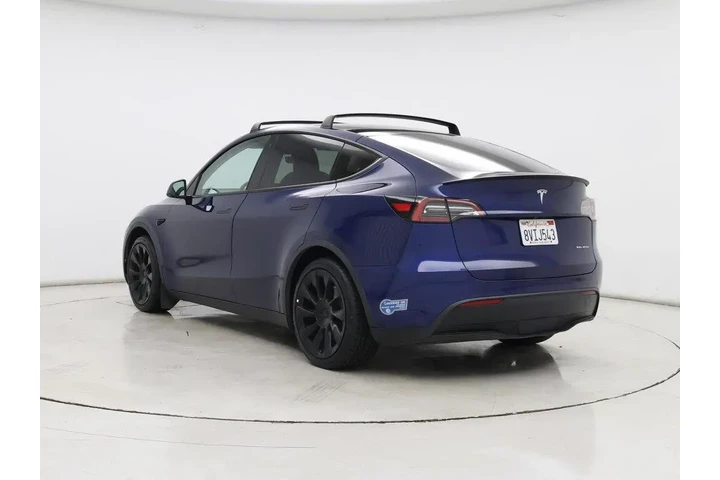 $30998 : Tesla Model Y 2021 AWD Long image 2