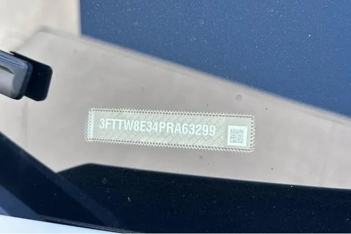 $25777 : Ford Maverick 2023 XL 4dr Su image 3